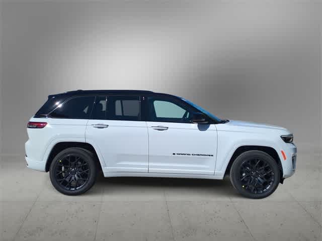 Thumbnail: 2025 Jeep Grand Cherokee - 9
