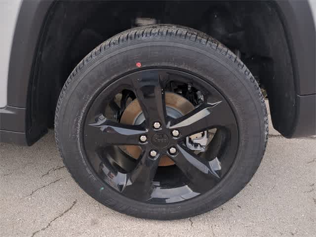 Thumbnail: 2025 Jeep Grand Cherokee - 13