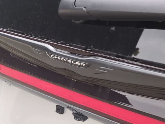 Thumbnail: 2026 Chrysler Pacifica - 12