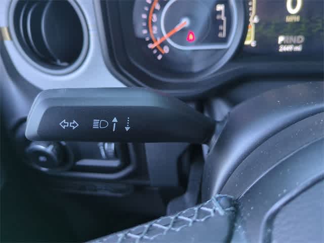 Thumbnail: 2025 Jeep Wrangler - 25