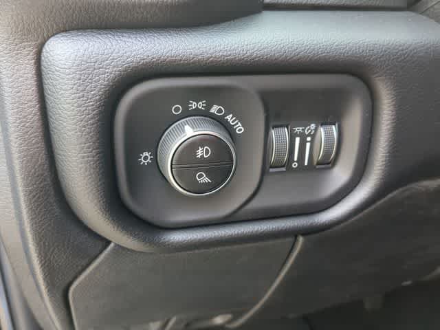 Thumbnail: 2026 RAM 3500 - 18
