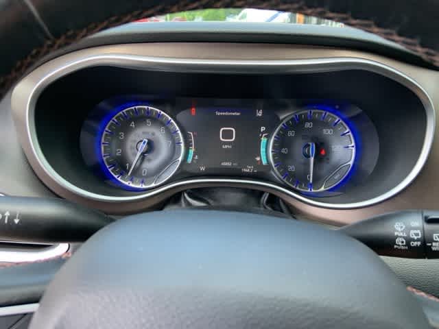 Thumbnail: 2019 Chrysler Pacifica - 6