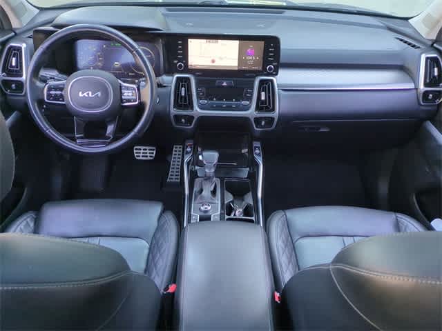 Thumbnail: 2022 Kia Sorento - 16