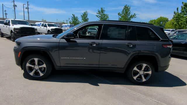 Thumbnail: 2026 Jeep Grand Cherokee - 5