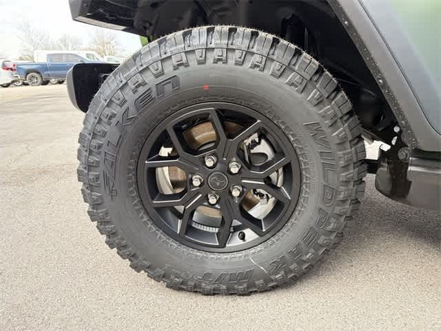 Thumbnail: 2026 Jeep Wrangler - 14