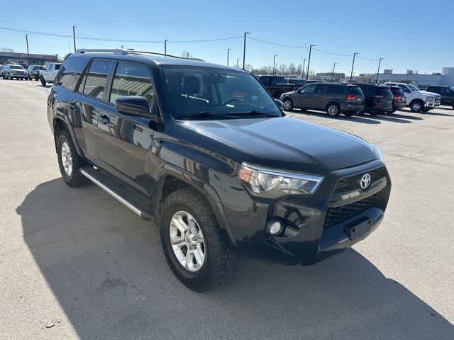 Thumbnail: 2016 Toyota 4Runner - 23