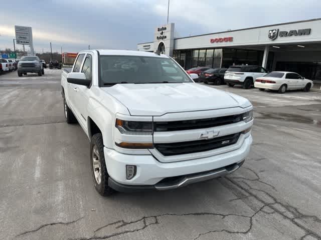 Thumbnail: 2016 Chevrolet Silverado 1500 - 26