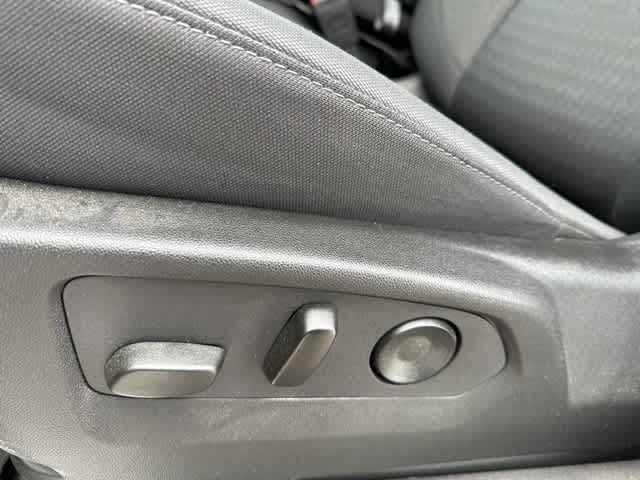 Thumbnail: 2024 Chevrolet Silverado 2500 - 8