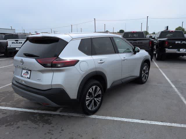 Thumbnail: 2023 Nissan Rogue - 8