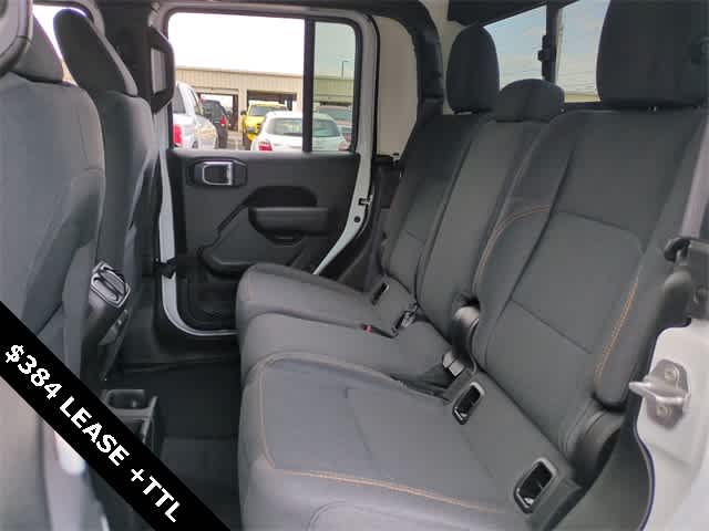 Thumbnail: 2025 Jeep Gladiator - 19