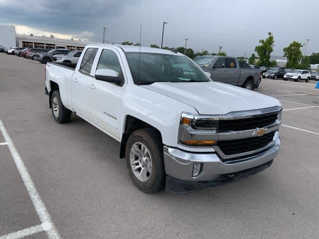 Thumbnail: 2018 Chevrolet Silverado 1500 - 24