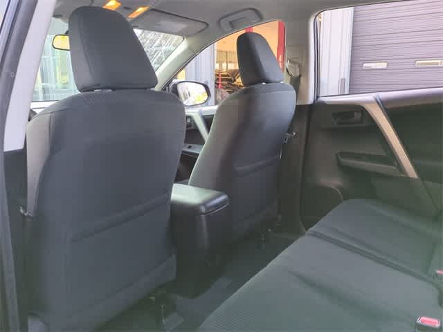 Thumbnail: 2016 Toyota RAV4 - 19