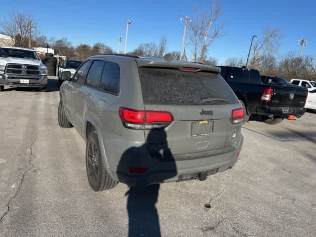 Thumbnail: 2021 Jeep Grand Cherokee - 20