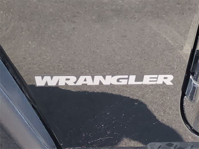 Thumbnail: 2012 Jeep Wrangler - 13