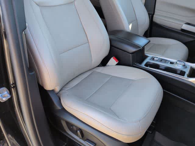 Thumbnail: 2021 Ford Explorer - 22