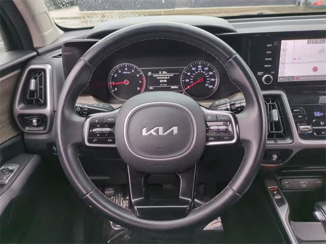 Thumbnail: 2022 Kia Sorento - 23