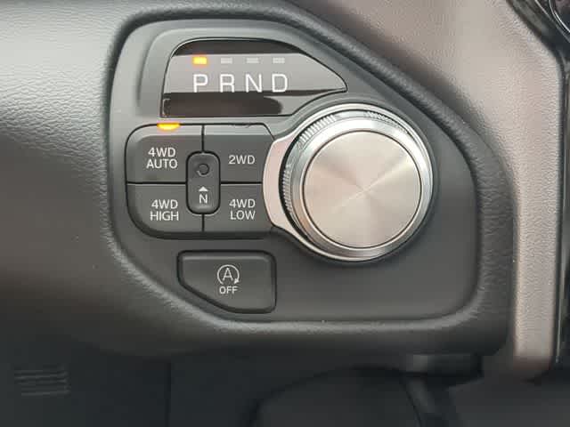 Thumbnail: 2026 RAM 1500 - 35