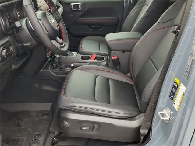 Thumbnail: 2026 Jeep Wrangler - 15