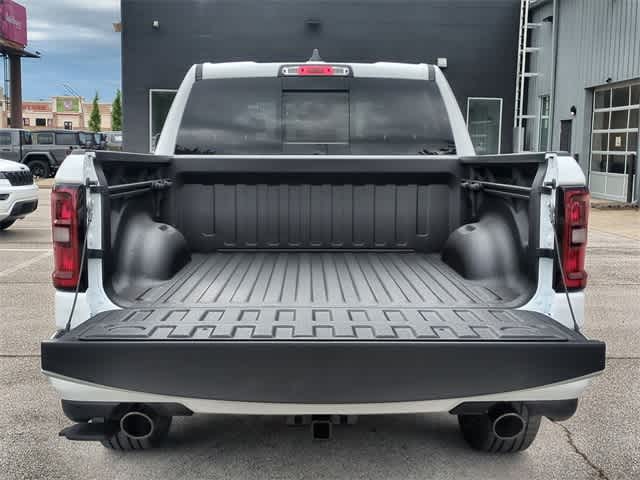 Thumbnail: 2025 RAM 1500 - 34