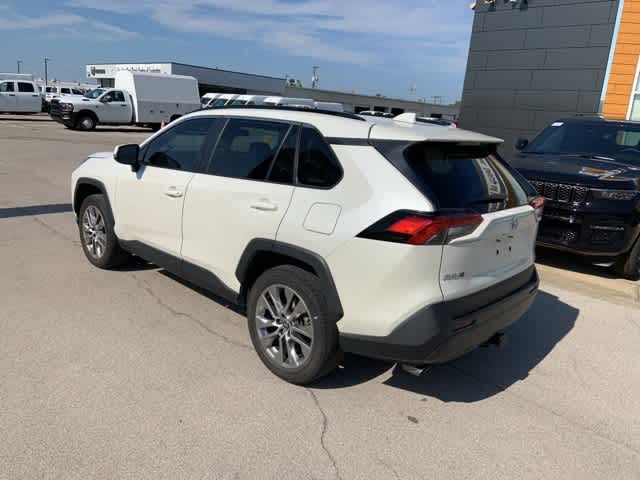 Thumbnail: 2022 Toyota RAV4 - 15