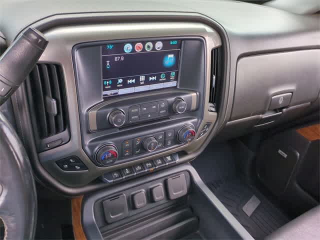 Thumbnail: 2019 Chevrolet Silverado 3500 - 28