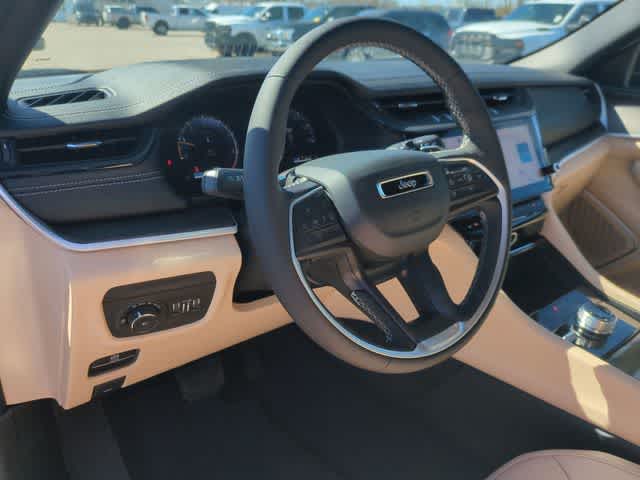 Thumbnail: 2026 Jeep Grand Cherokee - 10