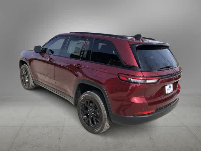 Thumbnail: 2025 Jeep Grand Cherokee - 4