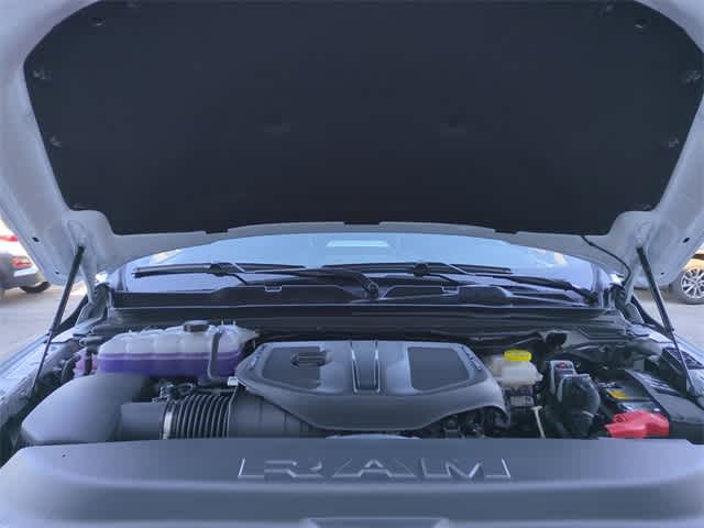 Thumbnail: 2026 RAM 1500 - 15