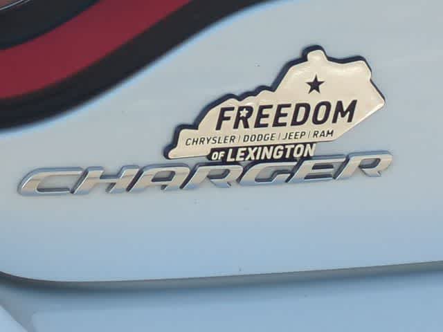 Thumbnail: 2016 Dodge Charger - 13