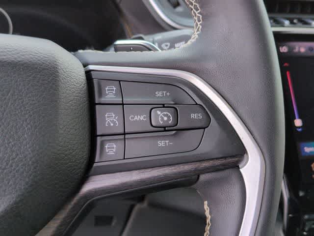 Thumbnail: 2023 Jeep Grand Cherokee - 24
