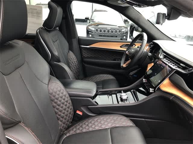 Thumbnail: 2023 Jeep Grand Cherokee - 27