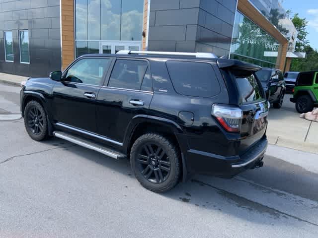 Thumbnail: 2016 Toyota 4Runner - 18