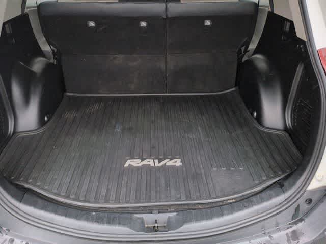 Thumbnail: 2013 Toyota RAV4 - 34