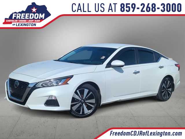 Thumbnail: 2022 Nissan Altima - 1