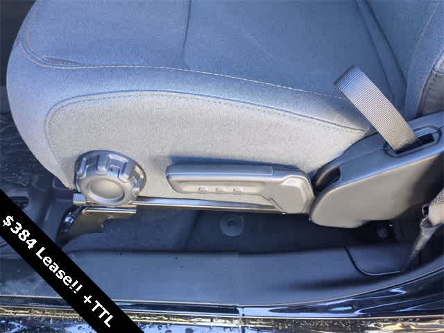 Thumbnail: 2026 Jeep Wrangler - 17