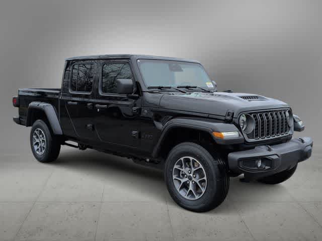 Thumbnail: 2026 Jeep Gladiator - 2