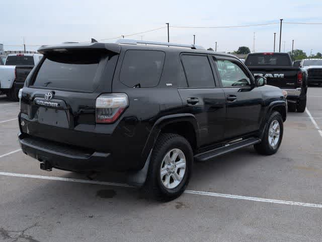 Thumbnail: 2015 Toyota 4Runner - 8