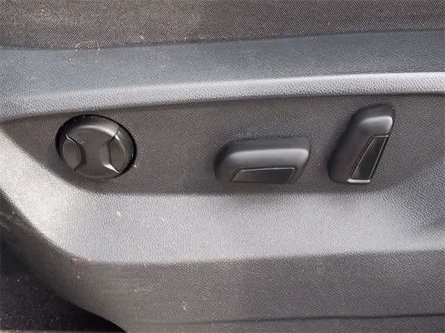 Thumbnail: 2021 Volkswagen Atlas - 18