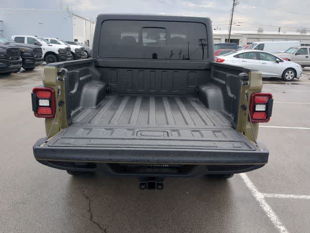 Thumbnail: 2026 Jeep Gladiator - 32