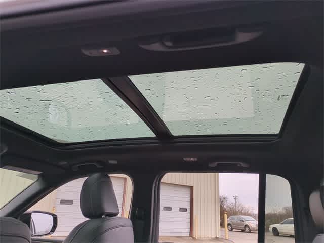 Thumbnail: 2025 Jeep Grand Cherokee - 19