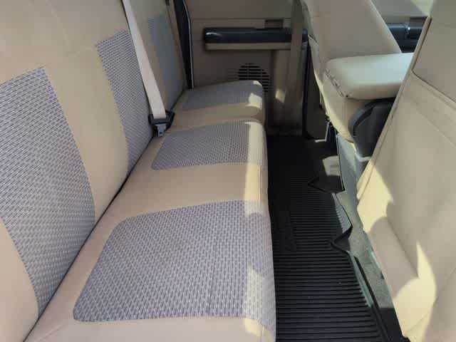 Thumbnail: 2011 Ford Econoline - 20