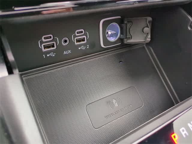 Thumbnail: 2025 Jeep Grand Cherokee - 33