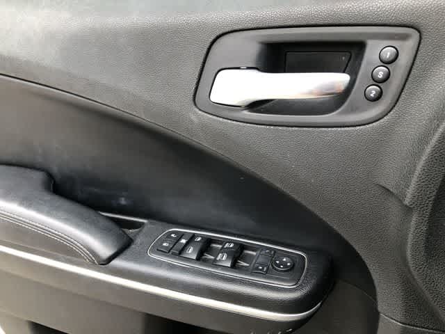 Thumbnail: 2021 Dodge Charger - 20