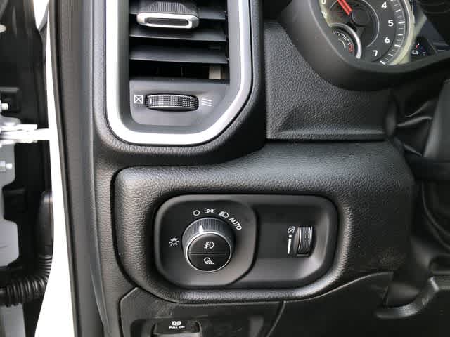 Thumbnail: 2026 RAM 1500 - 25