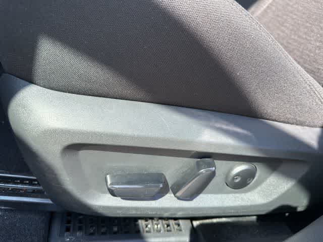 Thumbnail: 2023 Nissan Rogue - 13