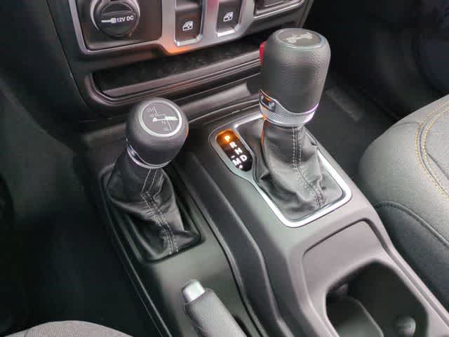 Thumbnail: 2026 Jeep Wrangler - 32