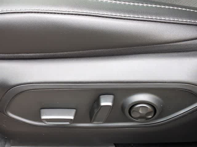 Thumbnail: 2025 Jeep Grand Cherokee L - 18