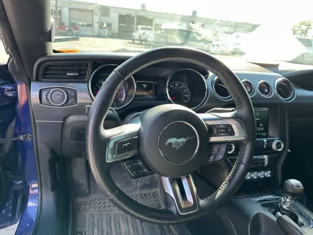 Thumbnail: 2015 Ford Mustang - 5