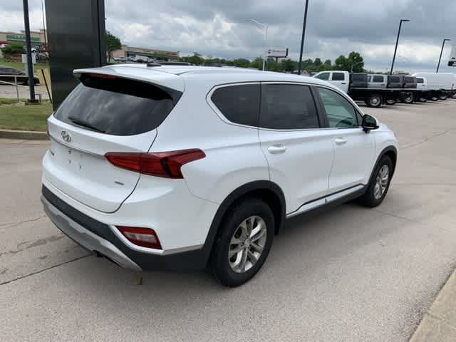 Thumbnail: 2019 Hyundai Santa Fe - 17
