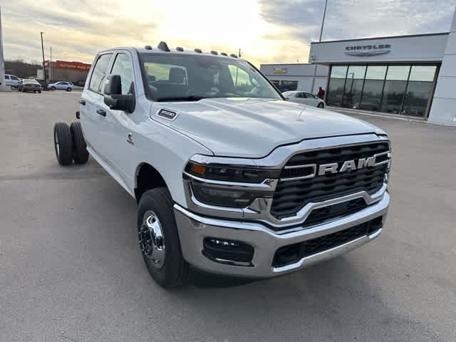 Thumbnail: 2026 RAM 3500 - 11